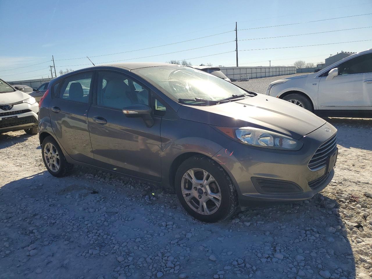 2014 FORD Fiesta