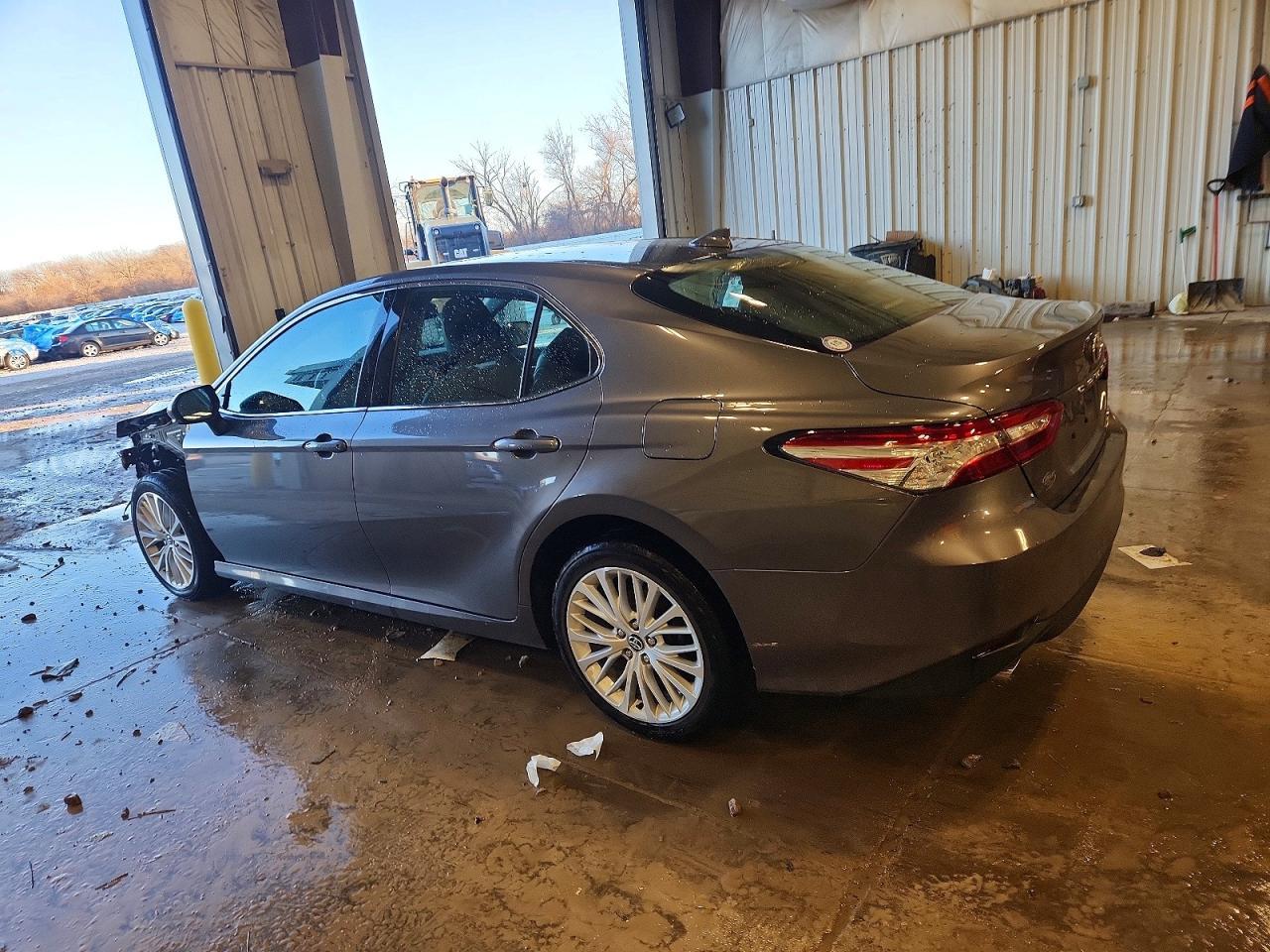 2020 TOYOTA CAMRY