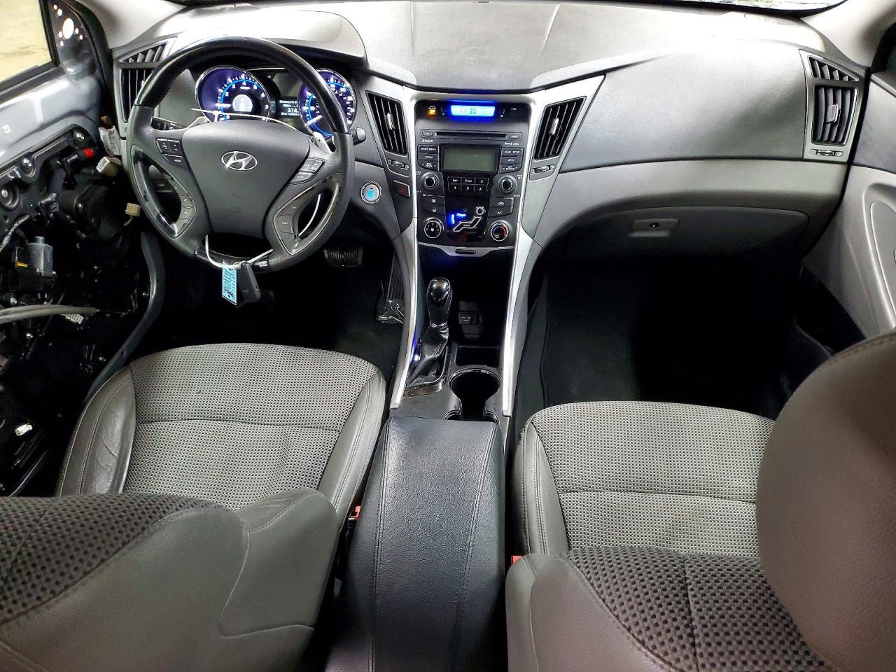 2013 HYUNDAI SONATA
