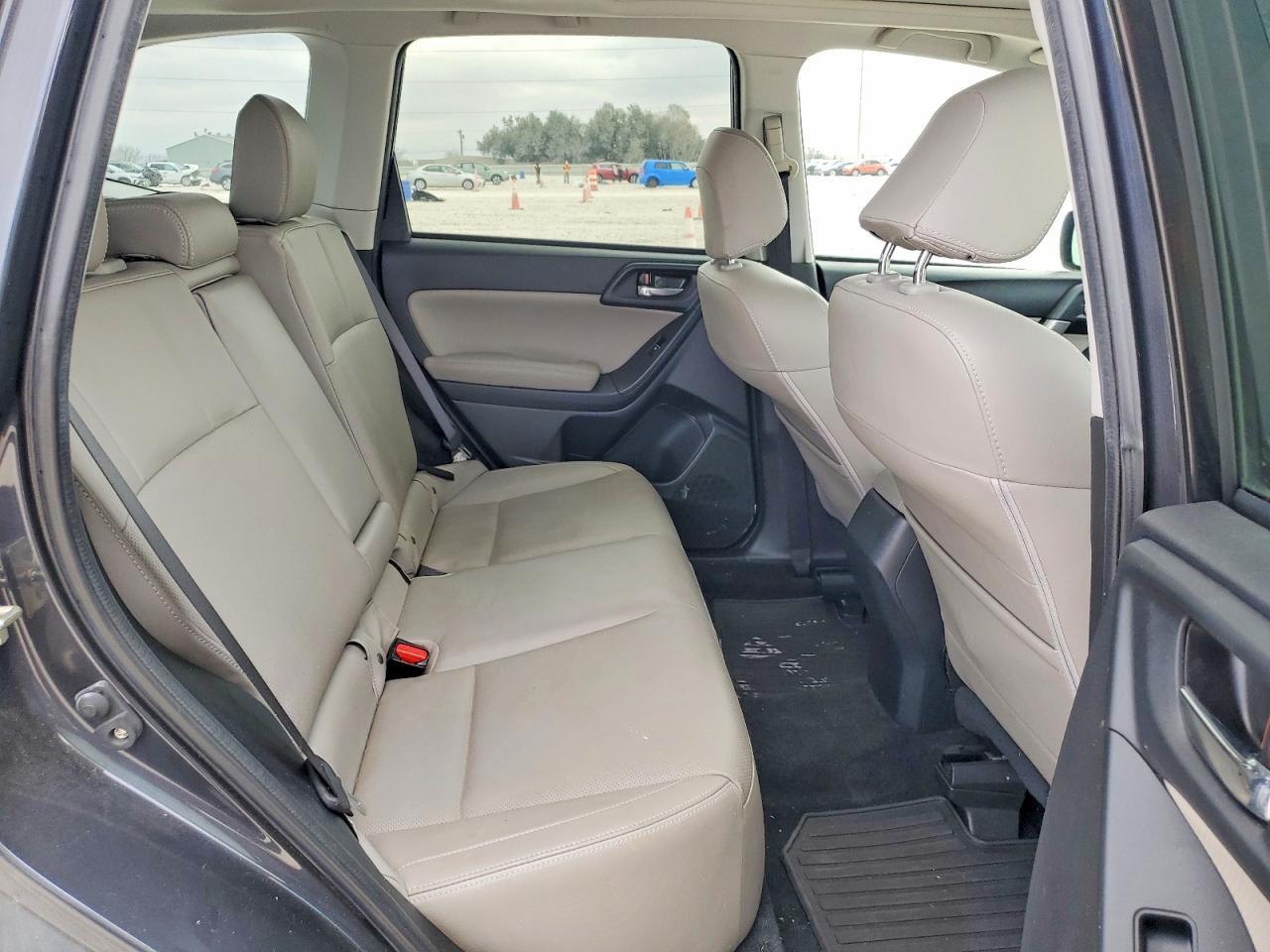 2017 SUBARU FORESTER