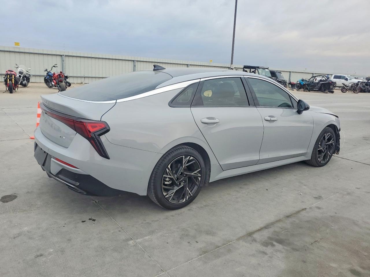 2025 KIA K5