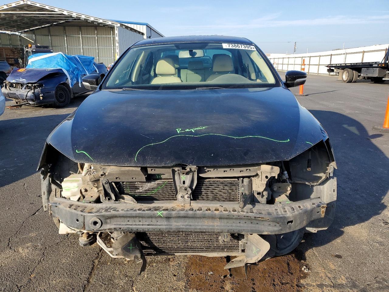 2011 VOLKSWAGEN JETTA
