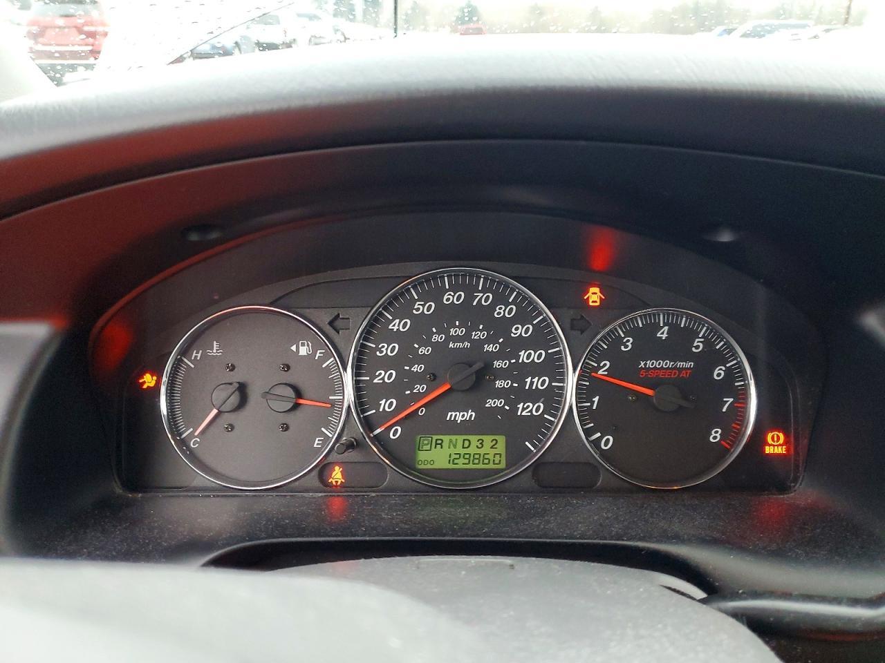 2006 MAZDA Mpv
