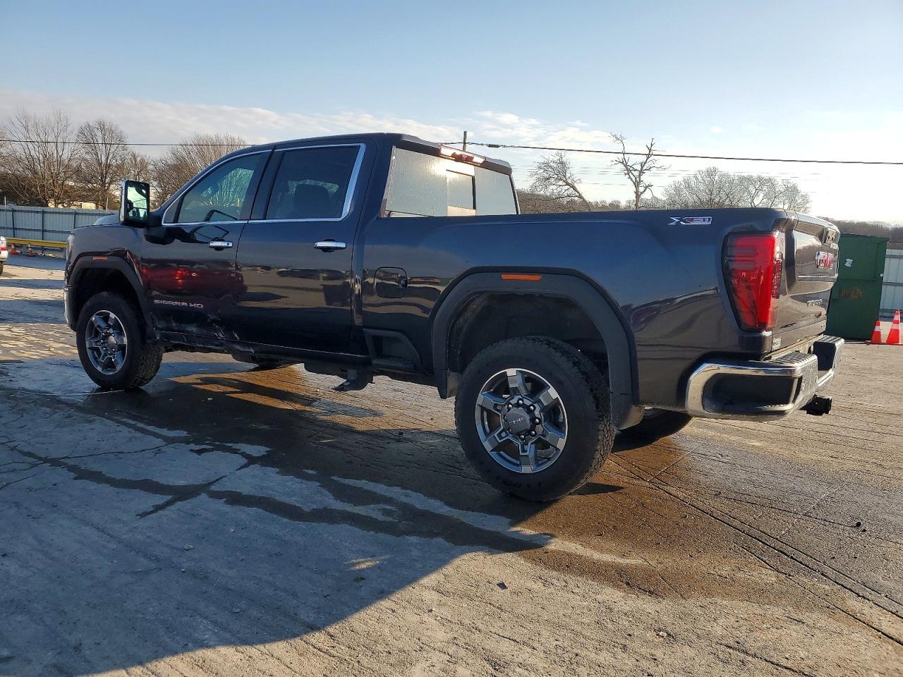 2025 GMC Sierra
