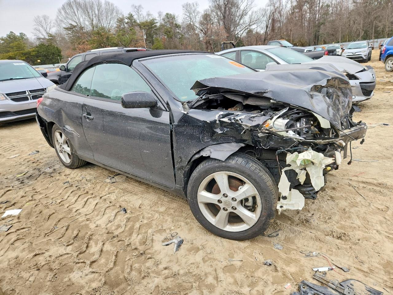 2004 TOYOTA CAMRY