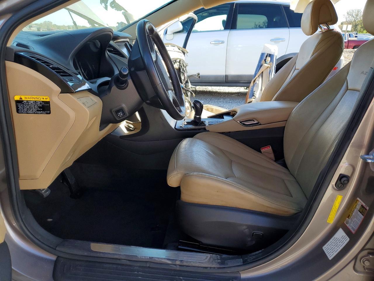 2012 HYUNDAI Azera