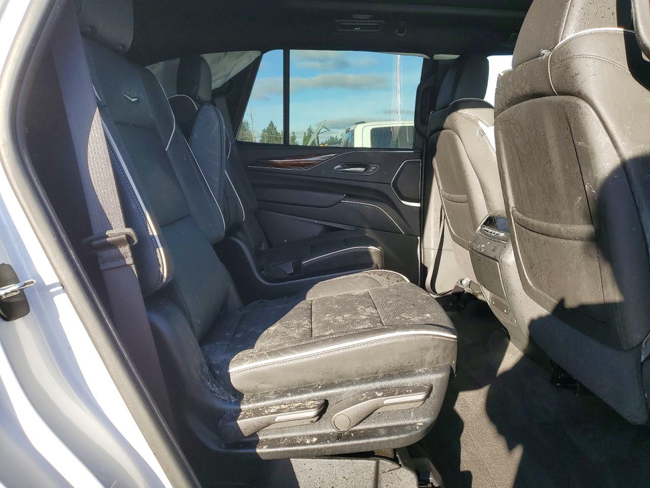2024 CADILLAC ESCALADE