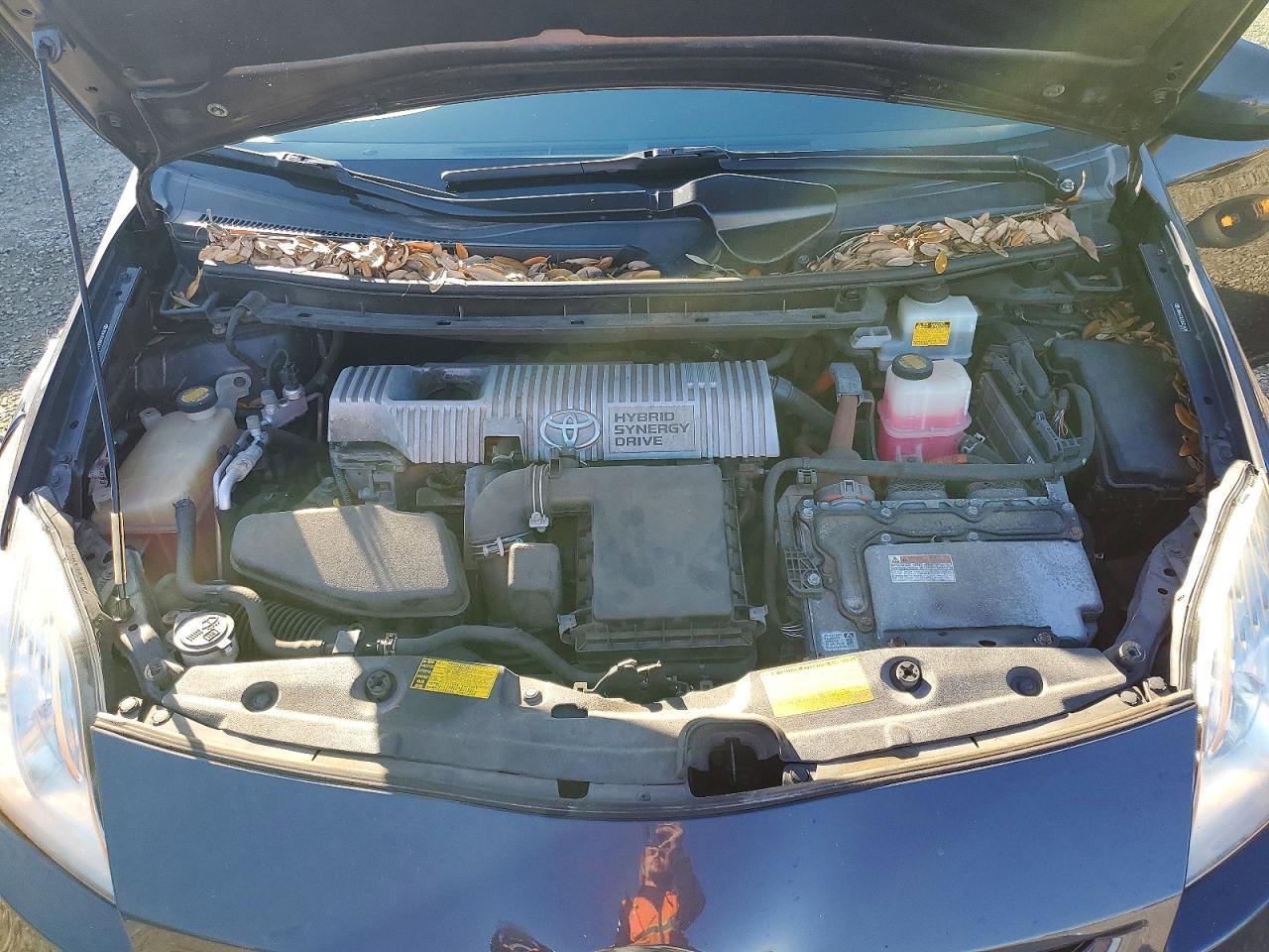 2011 TOYOTA PRIUS