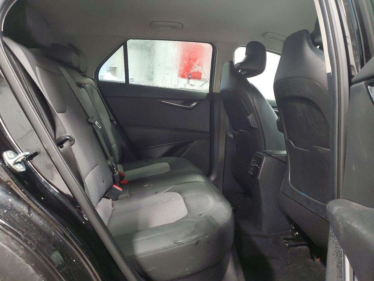 2023 KIA Niro