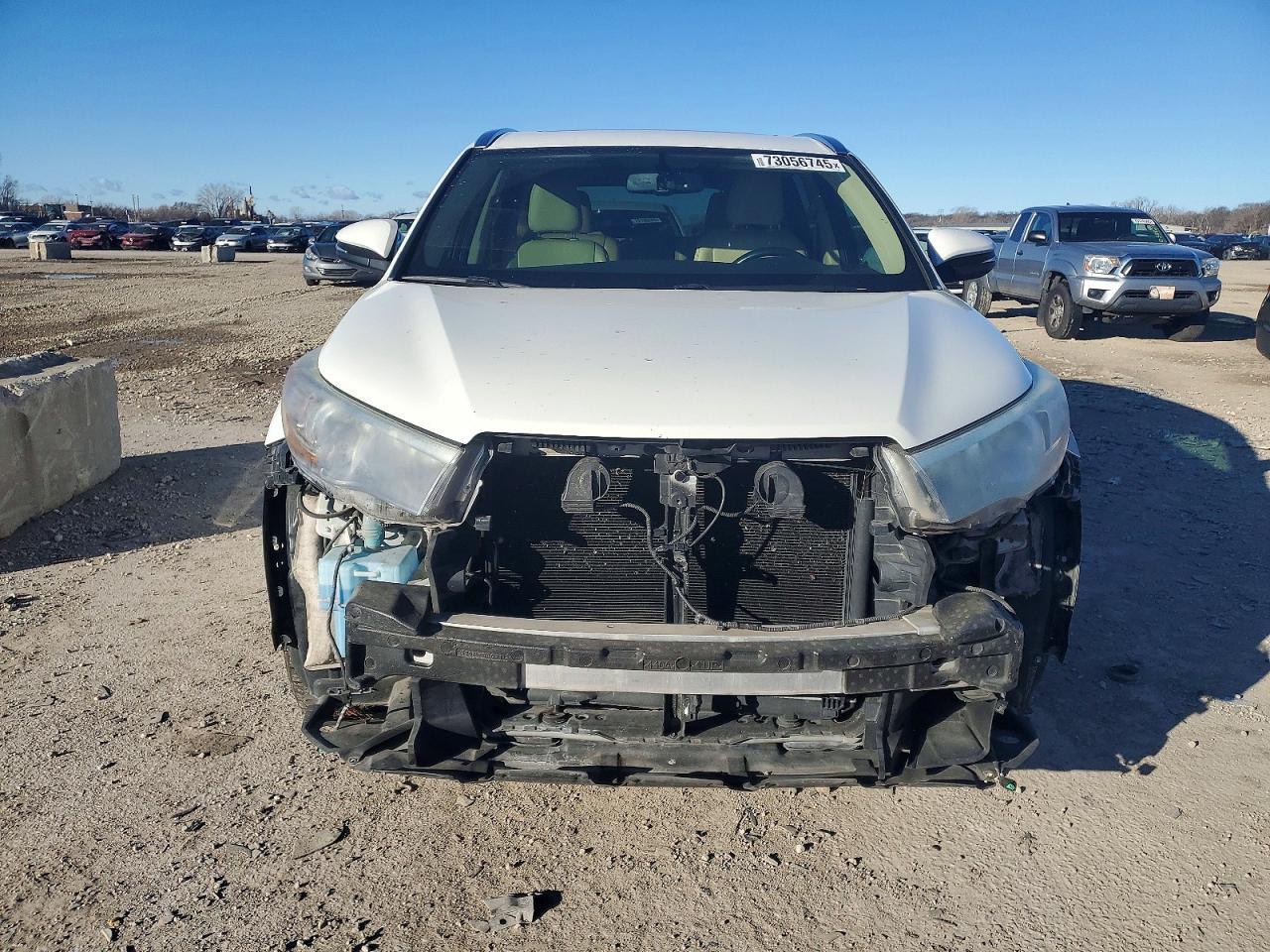 2015 TOYOTA HIGHLANDER