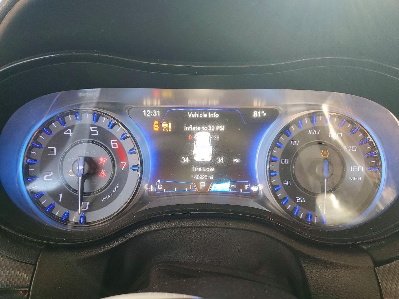 2015 CHRYSLER 300