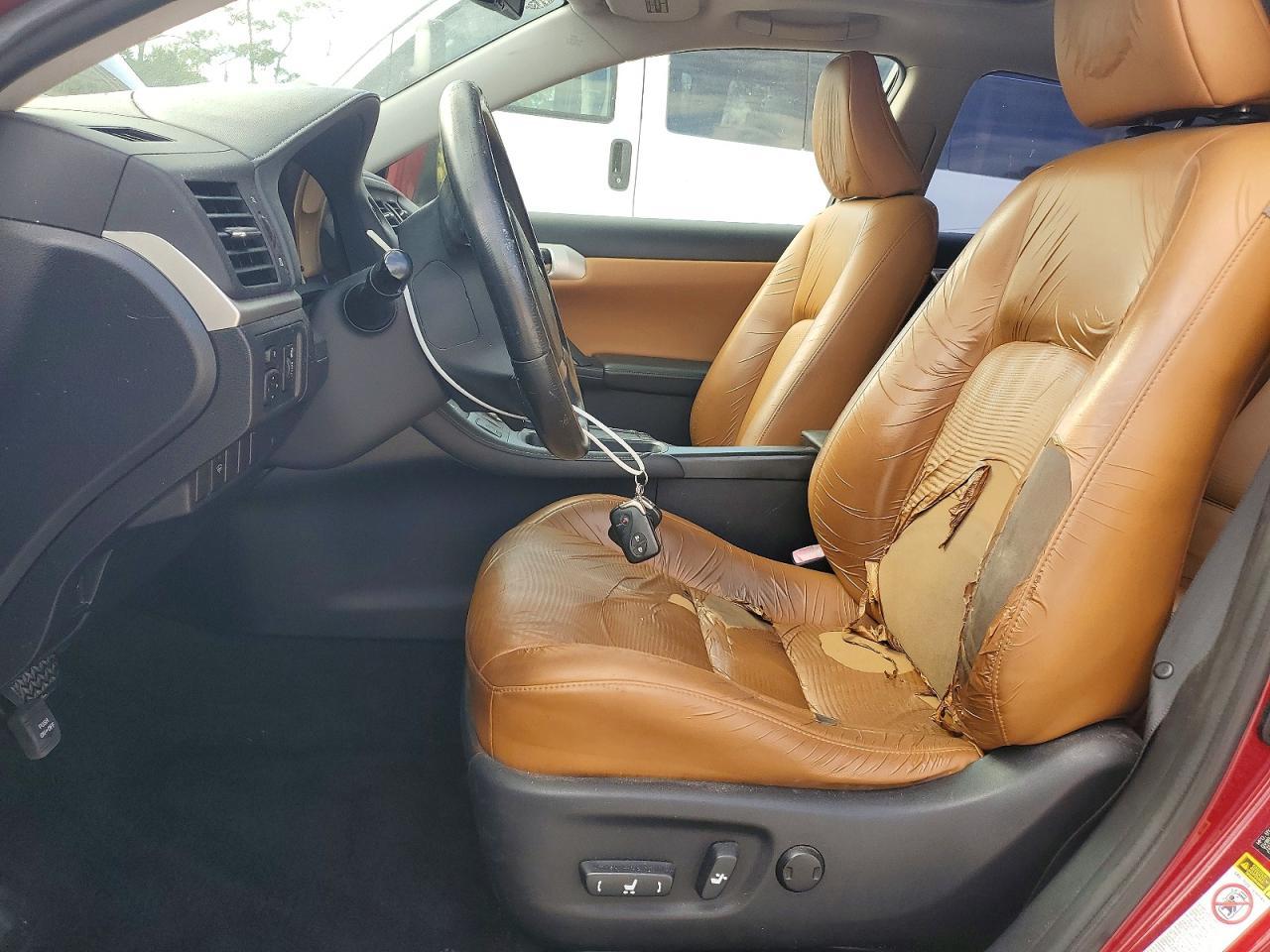 2012 LEXUS CT 200