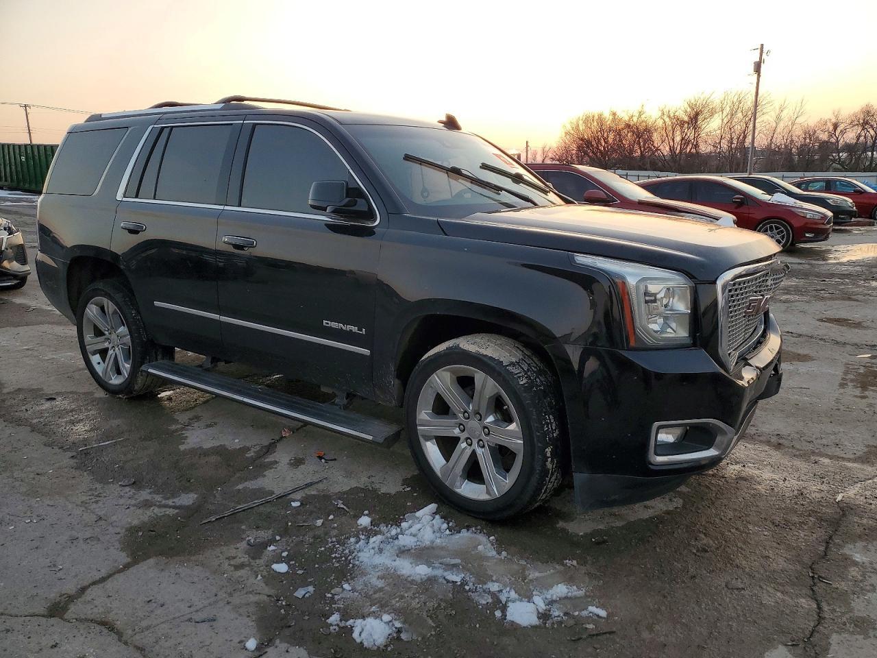 2016 GMC Yukon