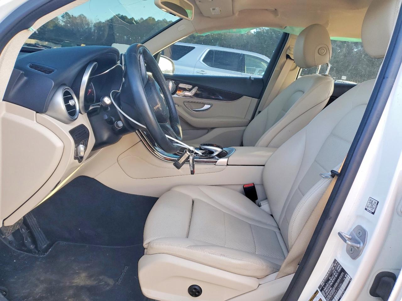 2017 MERCEDES-BENZ GLC-Class