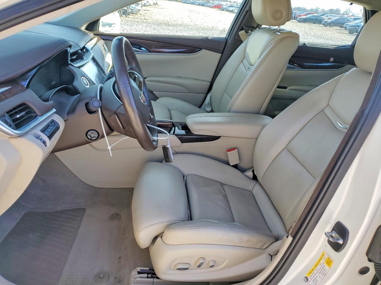2013 CADILLAC XTS
