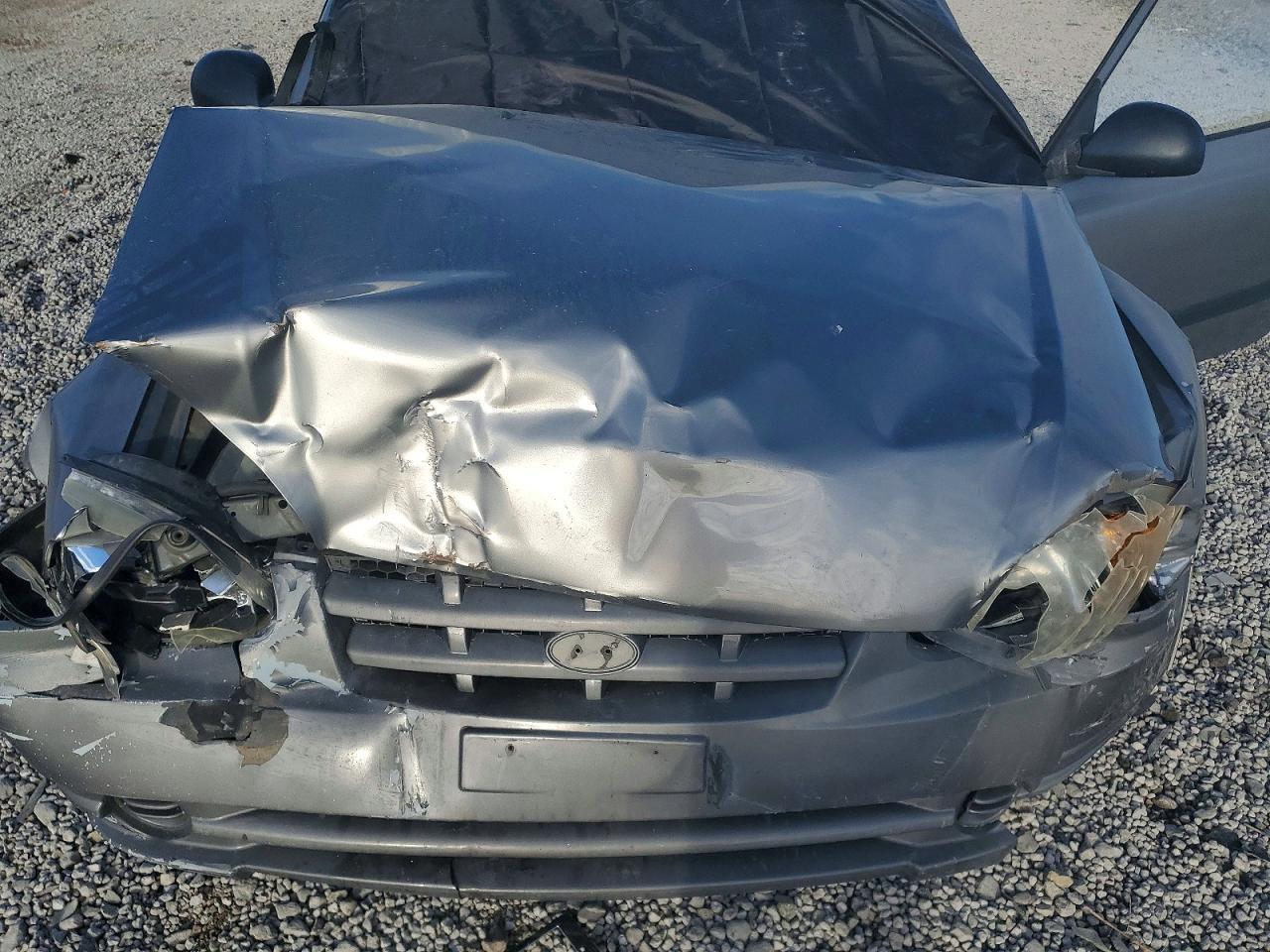 2004 HYUNDAI ACCENT