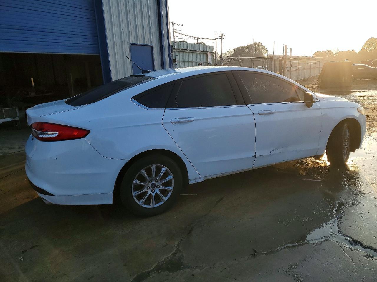 2017 FORD FUSION