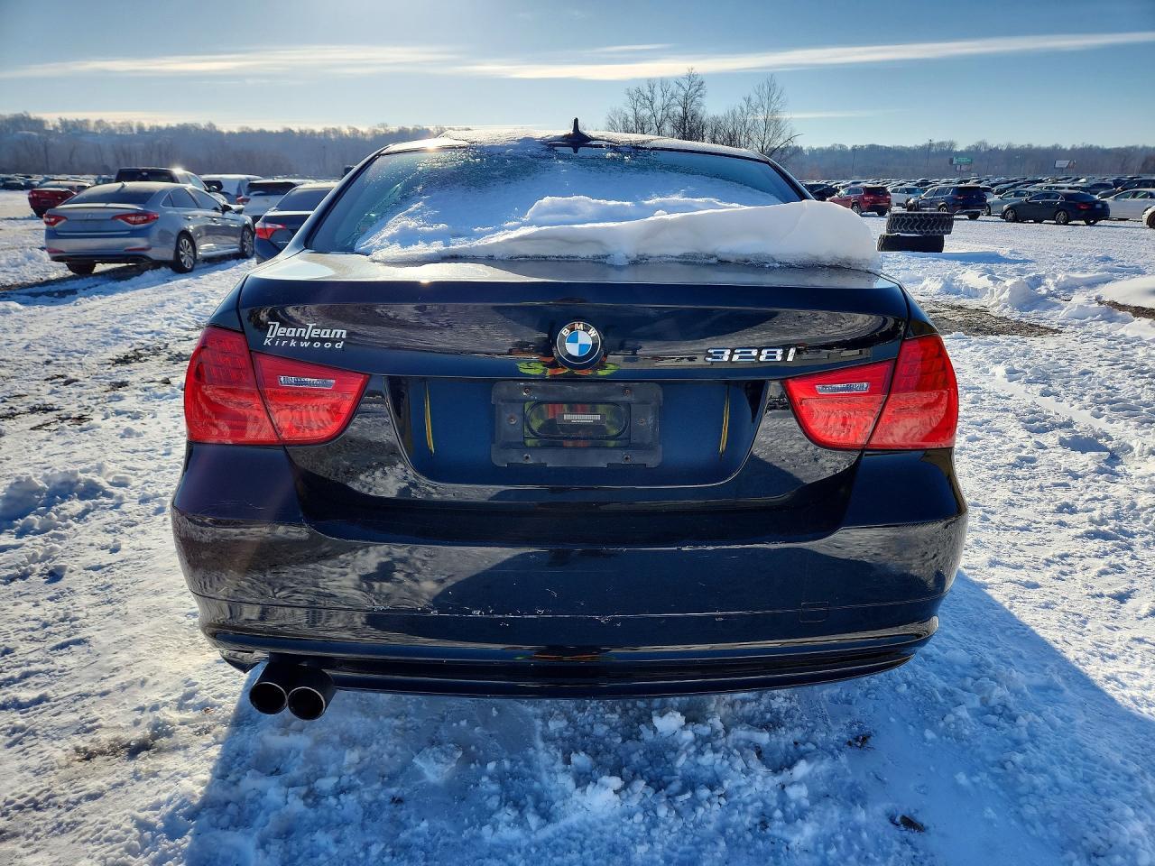 2011 BMW 3 SERIES