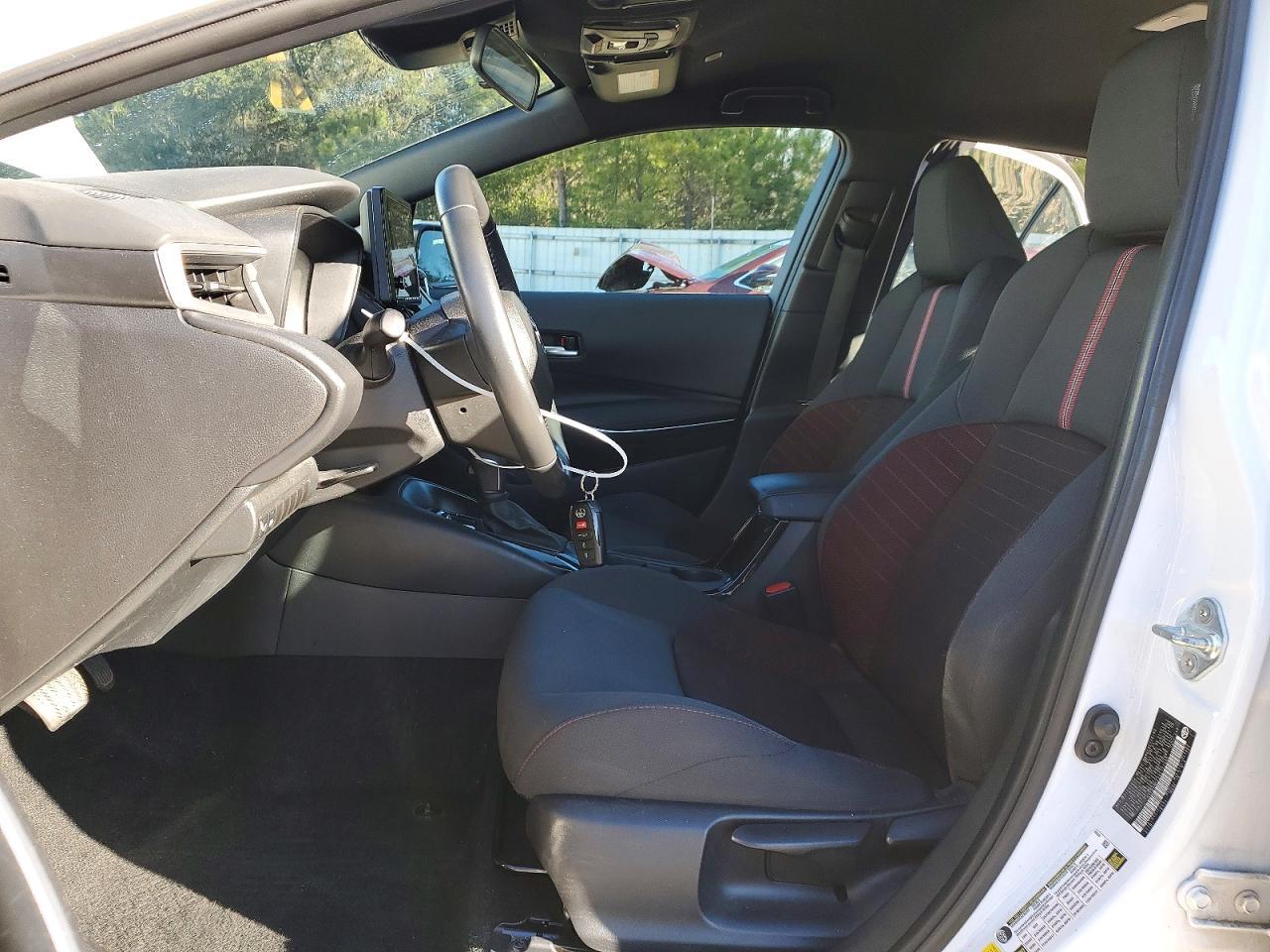 2024 TOYOTA COROLLA