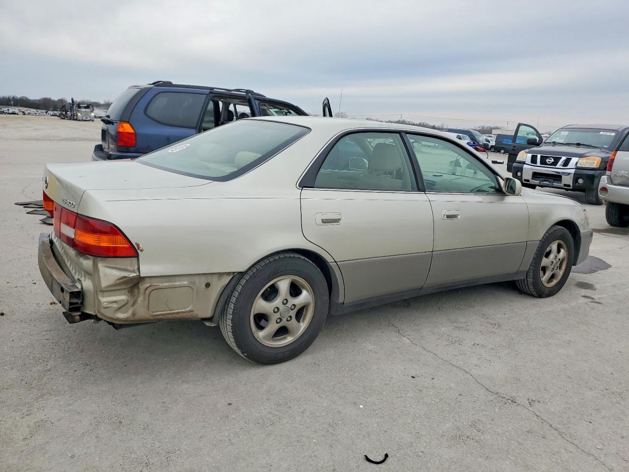 1997 LEXUS Es 300