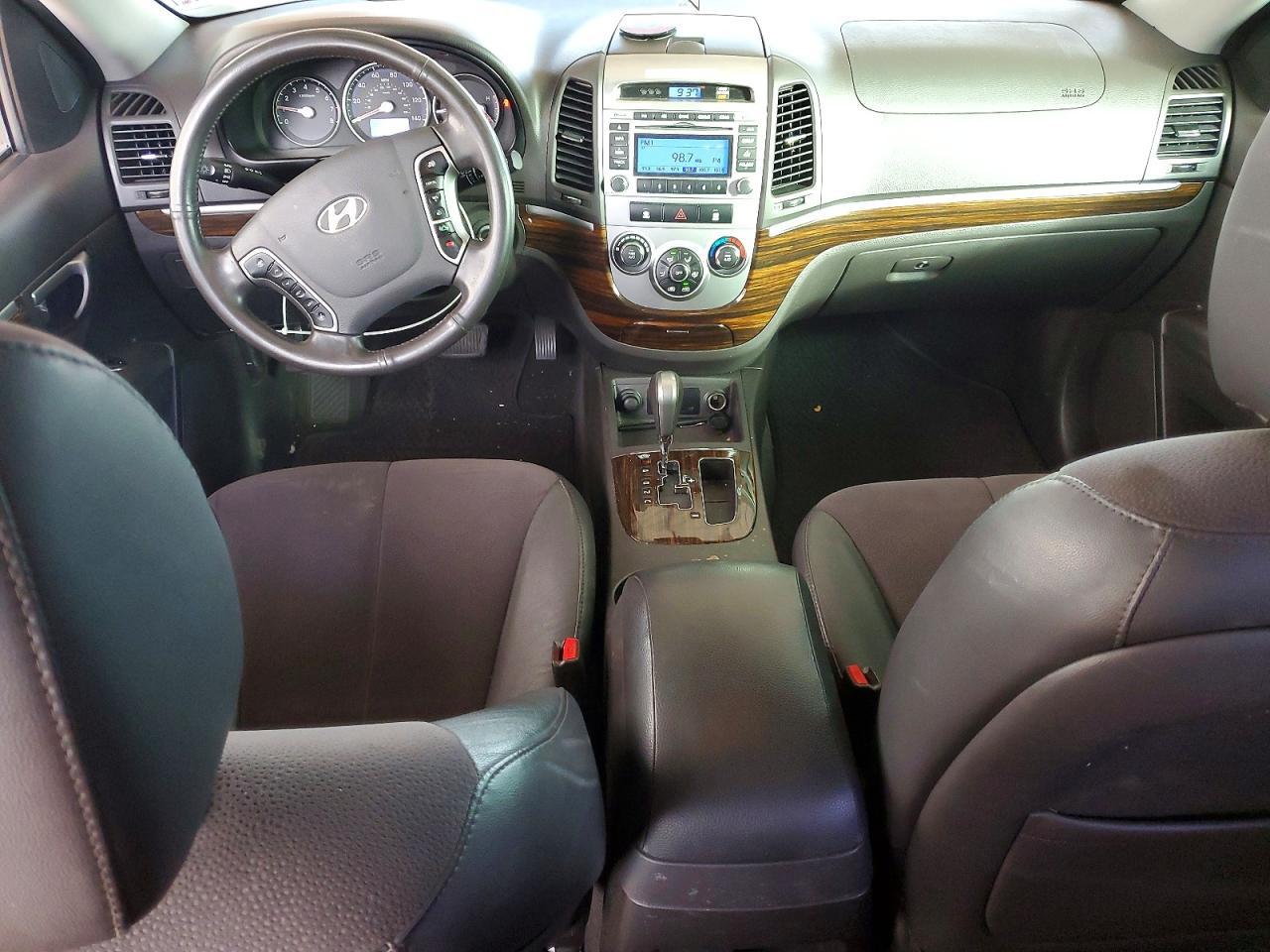 2011 HYUNDAI SANTA FE