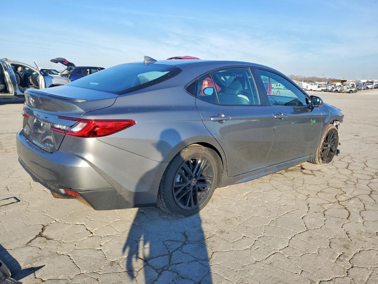 2025 TOYOTA CAMRY