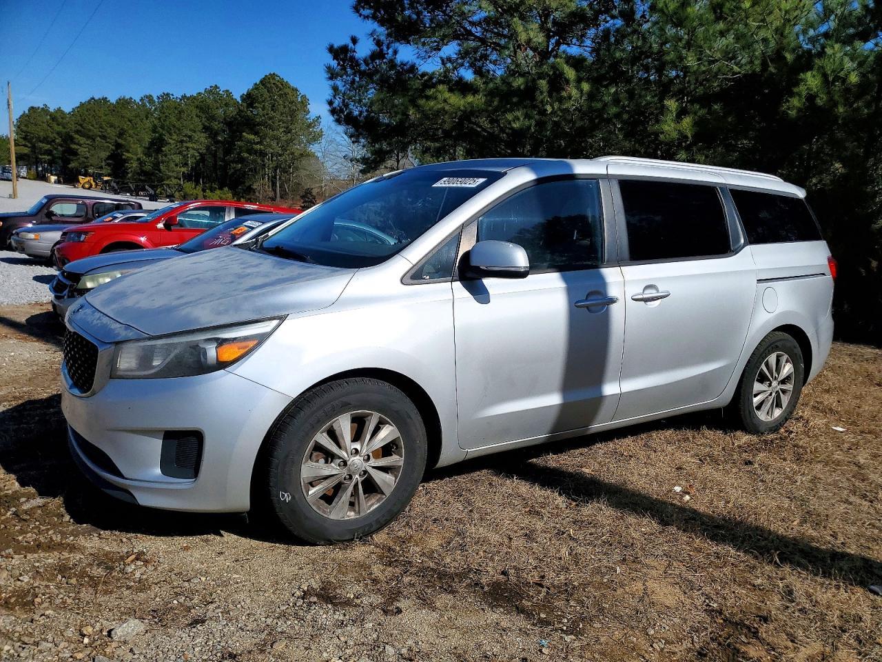 2016 KIA SEDONA