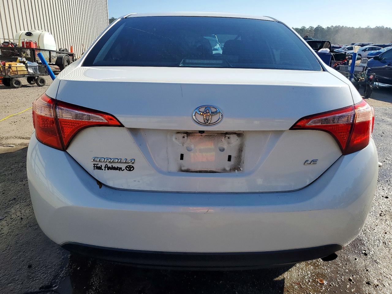 2018 TOYOTA COROLLA