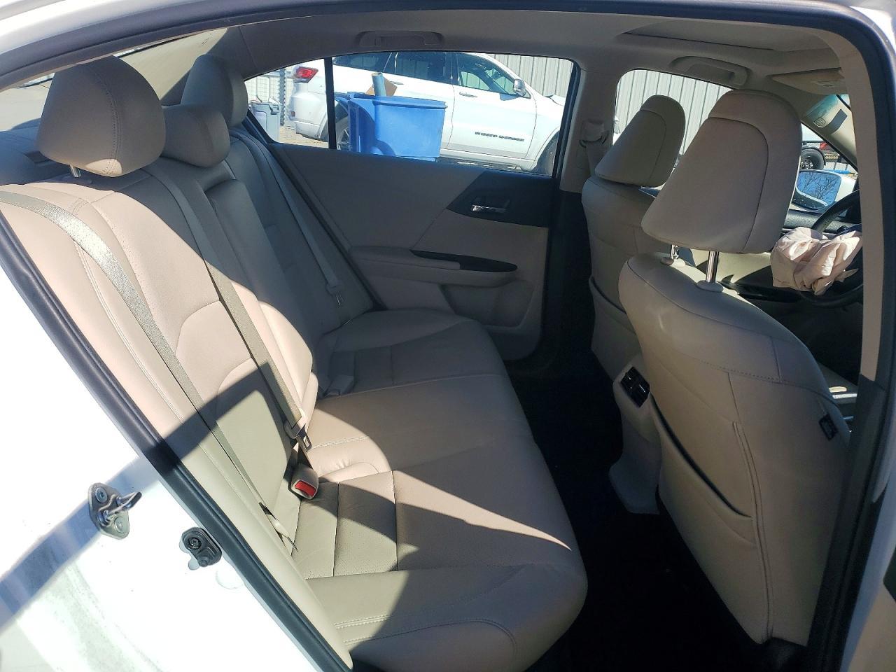 2015 HONDA ACCORD