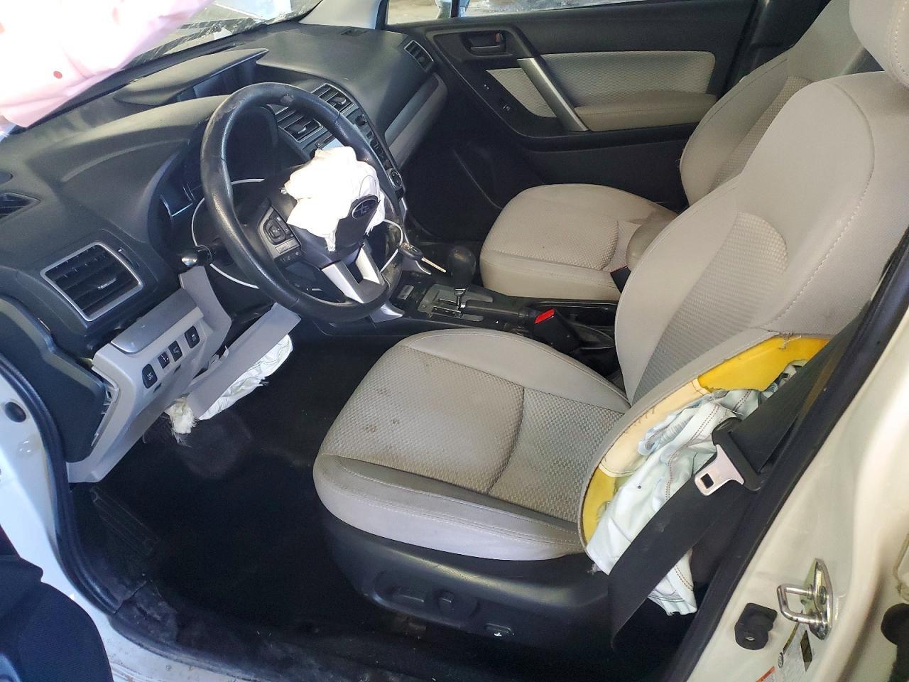 2018 SUBARU FORESTER