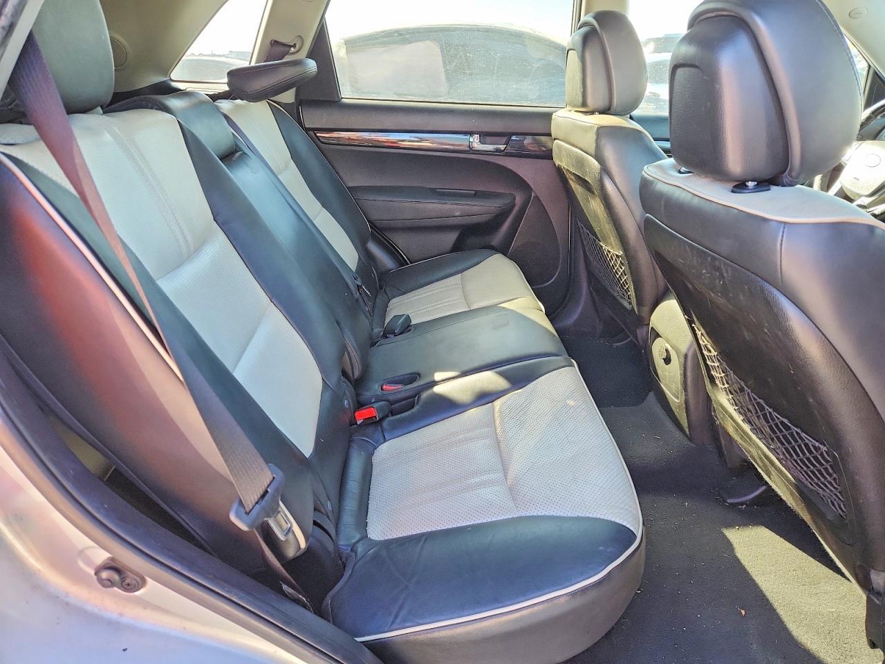2013 KIA SORENTO