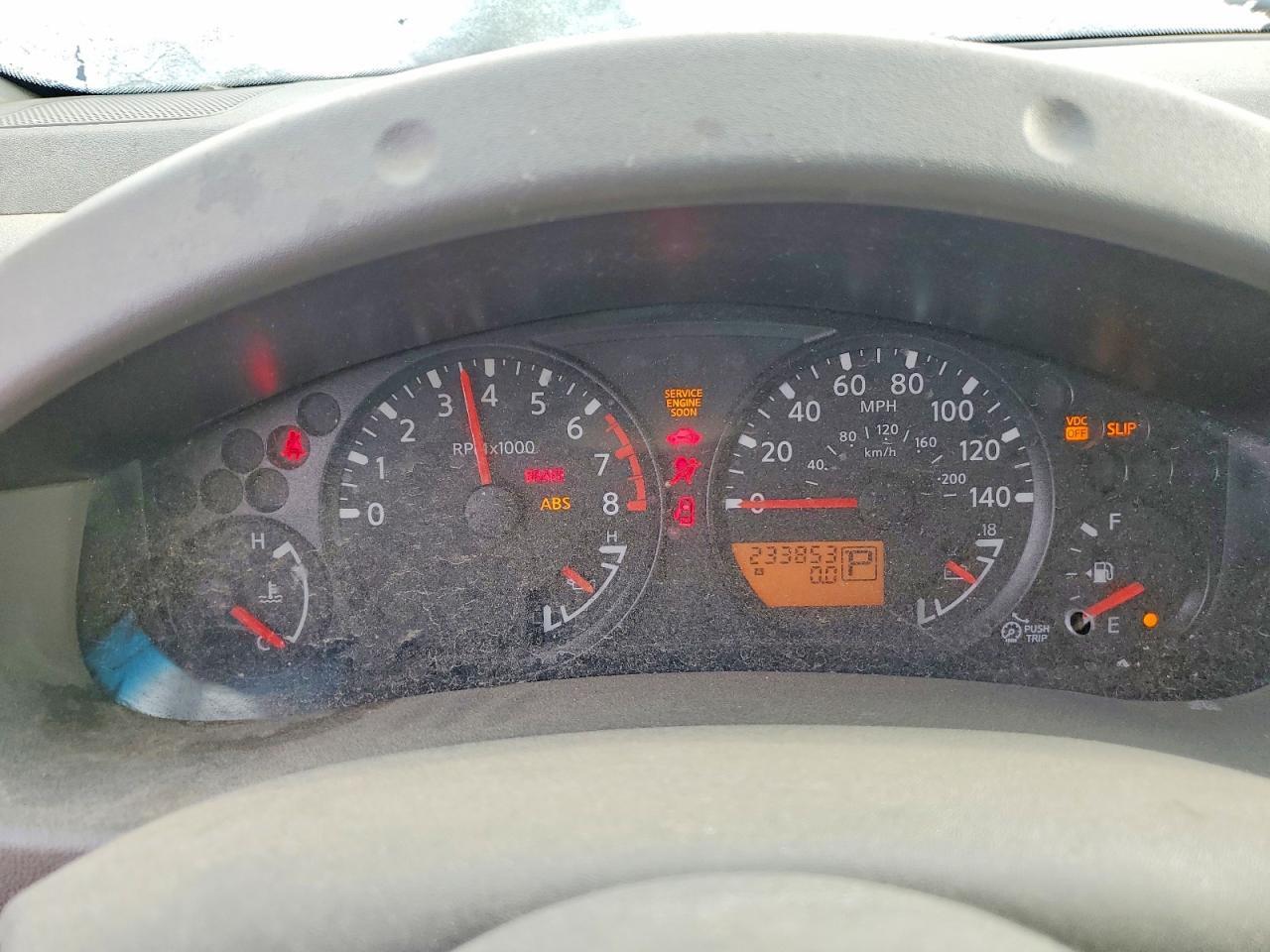 2010 NISSAN Frontier