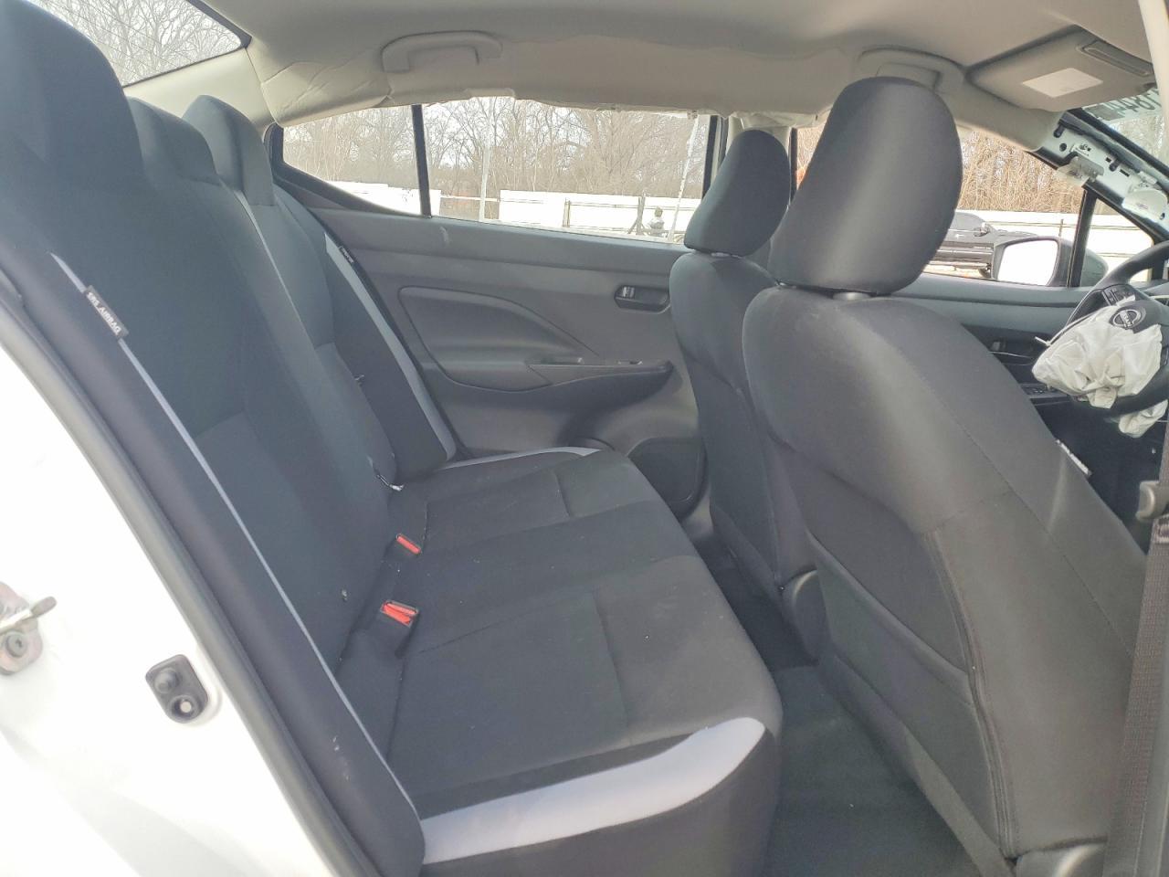 2025 NISSAN VERSA