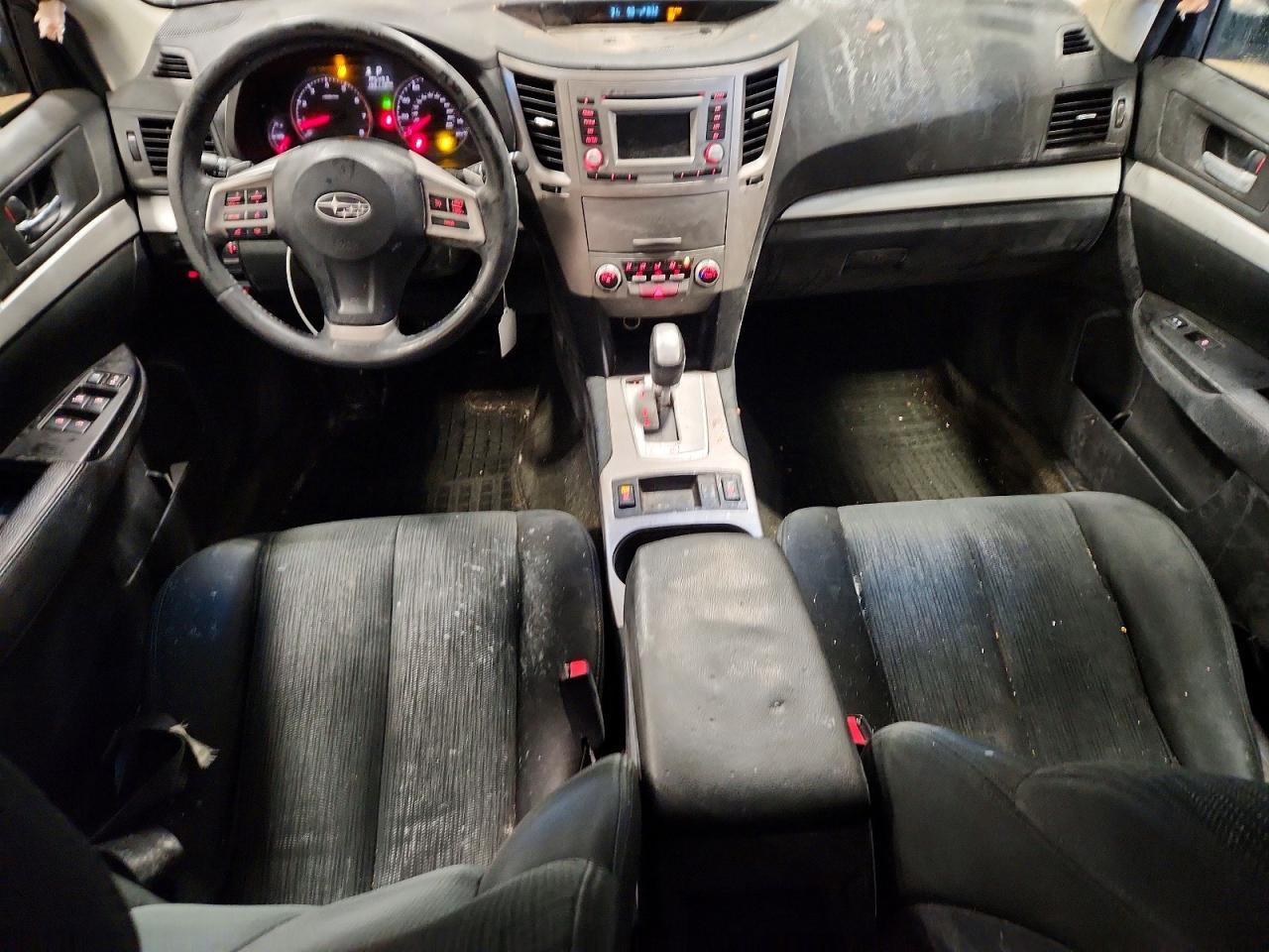2014 SUBARU Outback