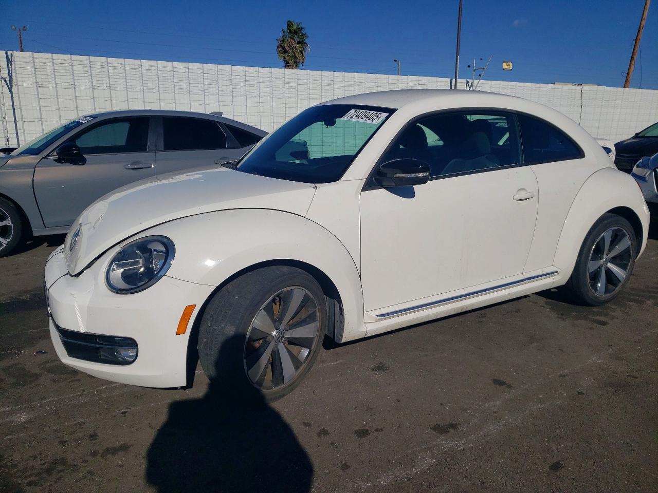 2012 VOLKSWAGEN Beetle