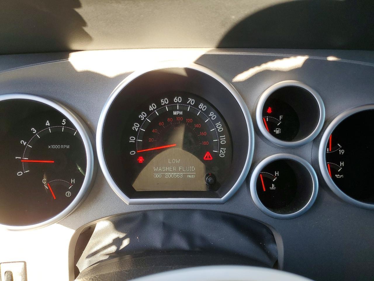 2011 TOYOTA Sequoia