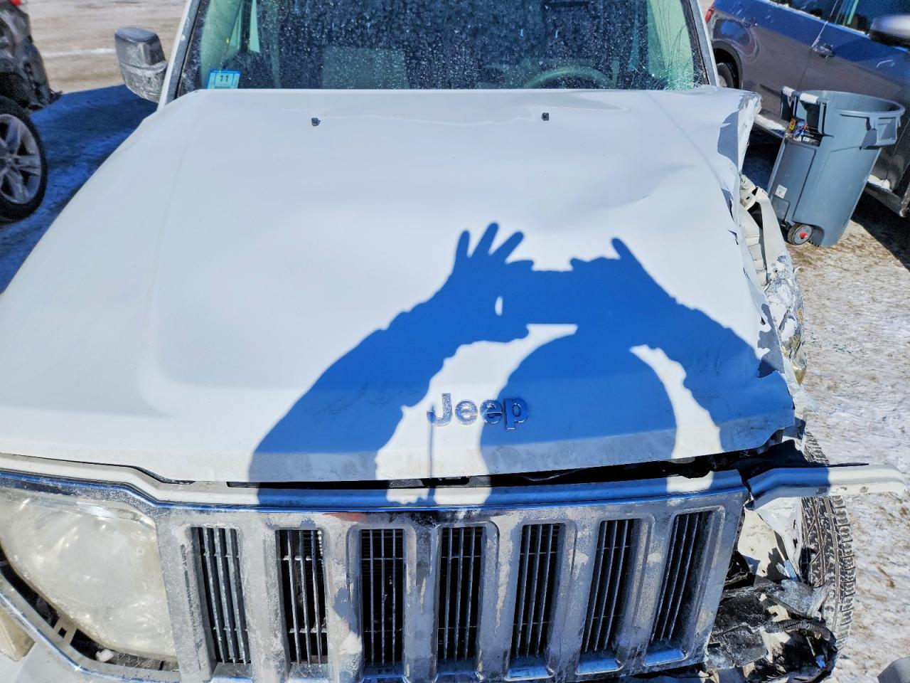 2012 JEEP Liberty
