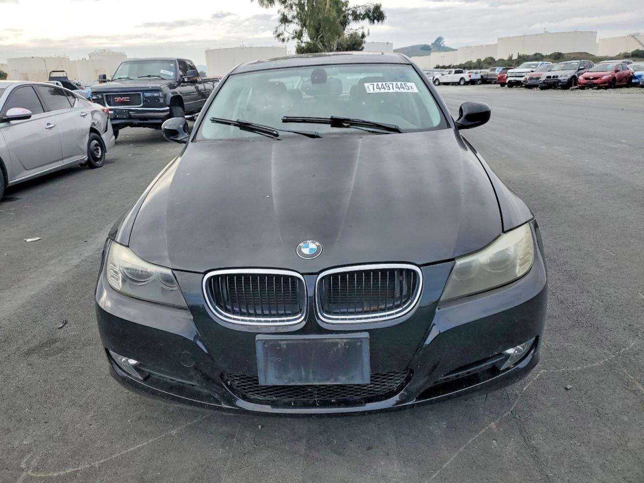 2011 BMW 3 SERIES