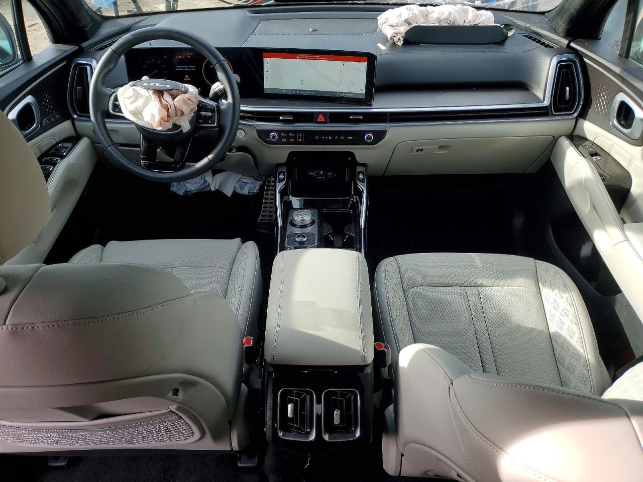 2025 KIA SORENTO
