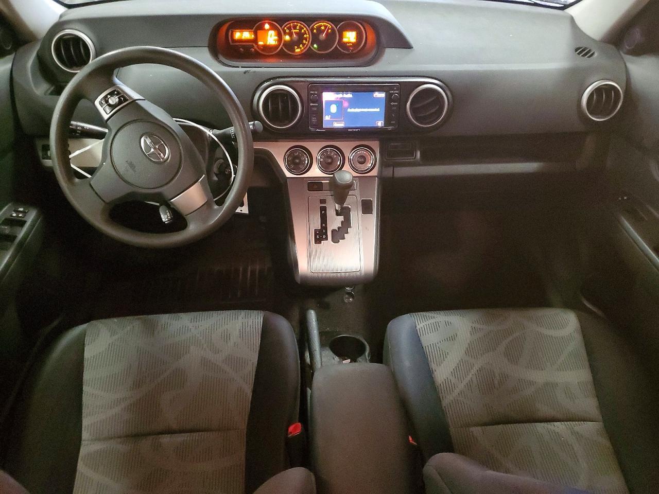 2015 TOYOTA SCION