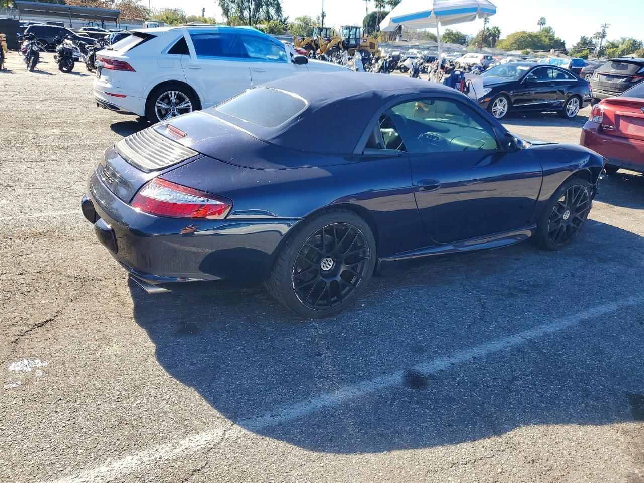 2003 PORSCHE 911