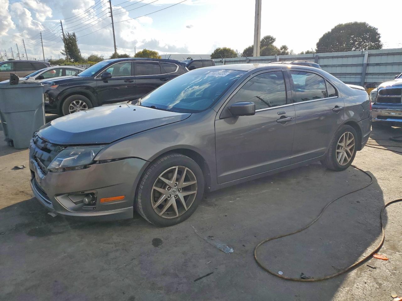 2012 FORD FUSION