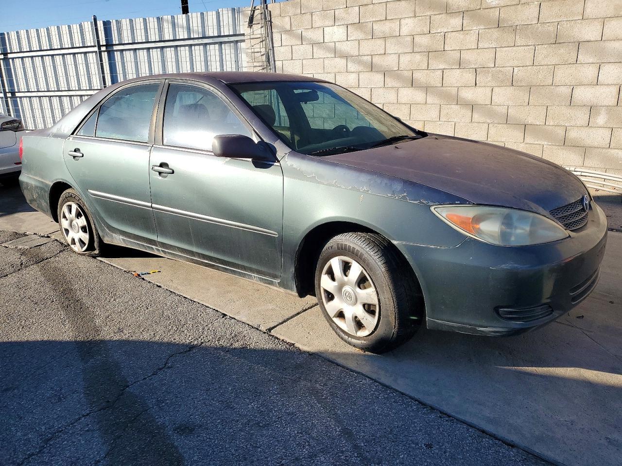 2002 TOYOTA CAMRY