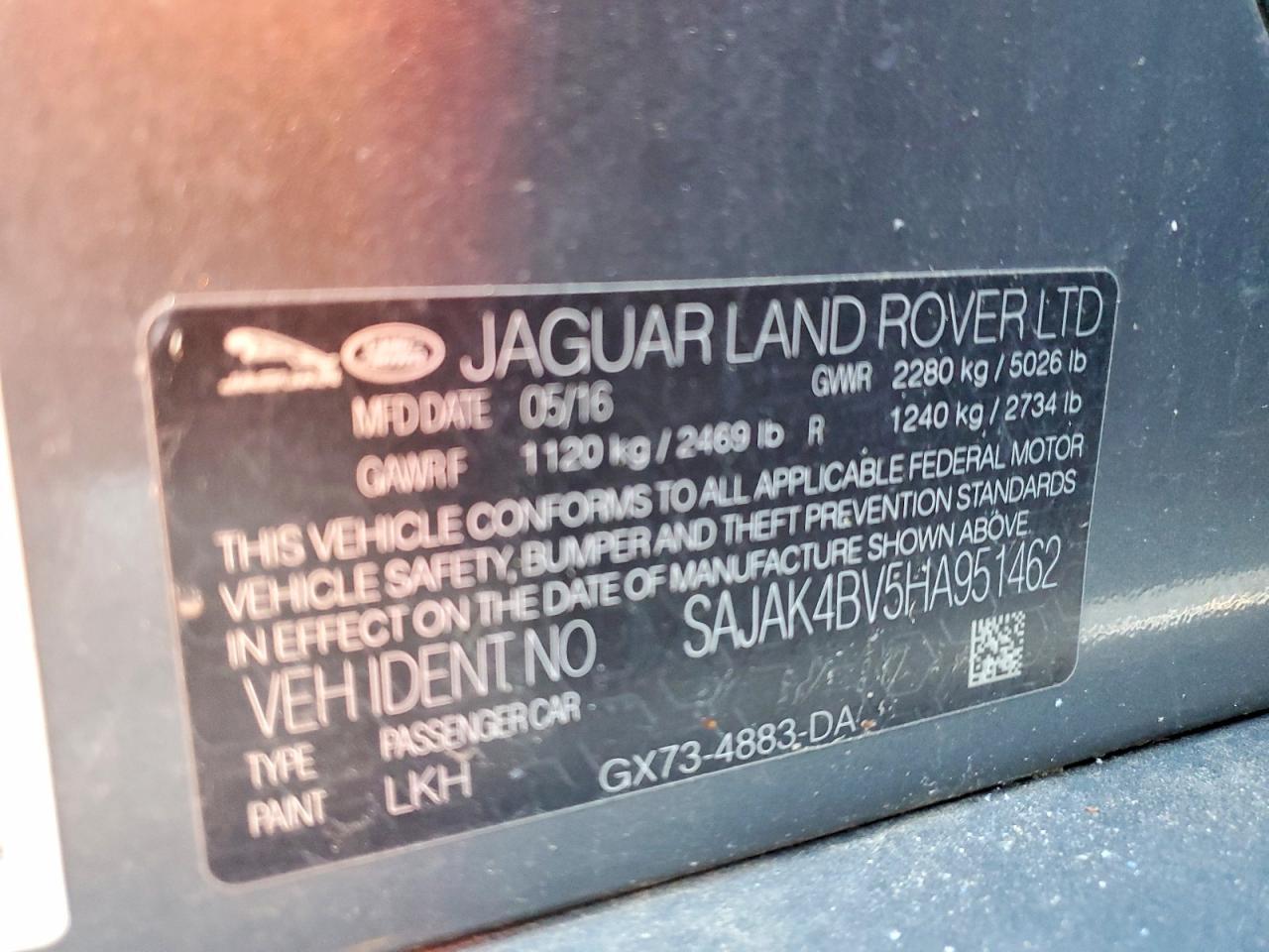 2017 JAGUAR XE