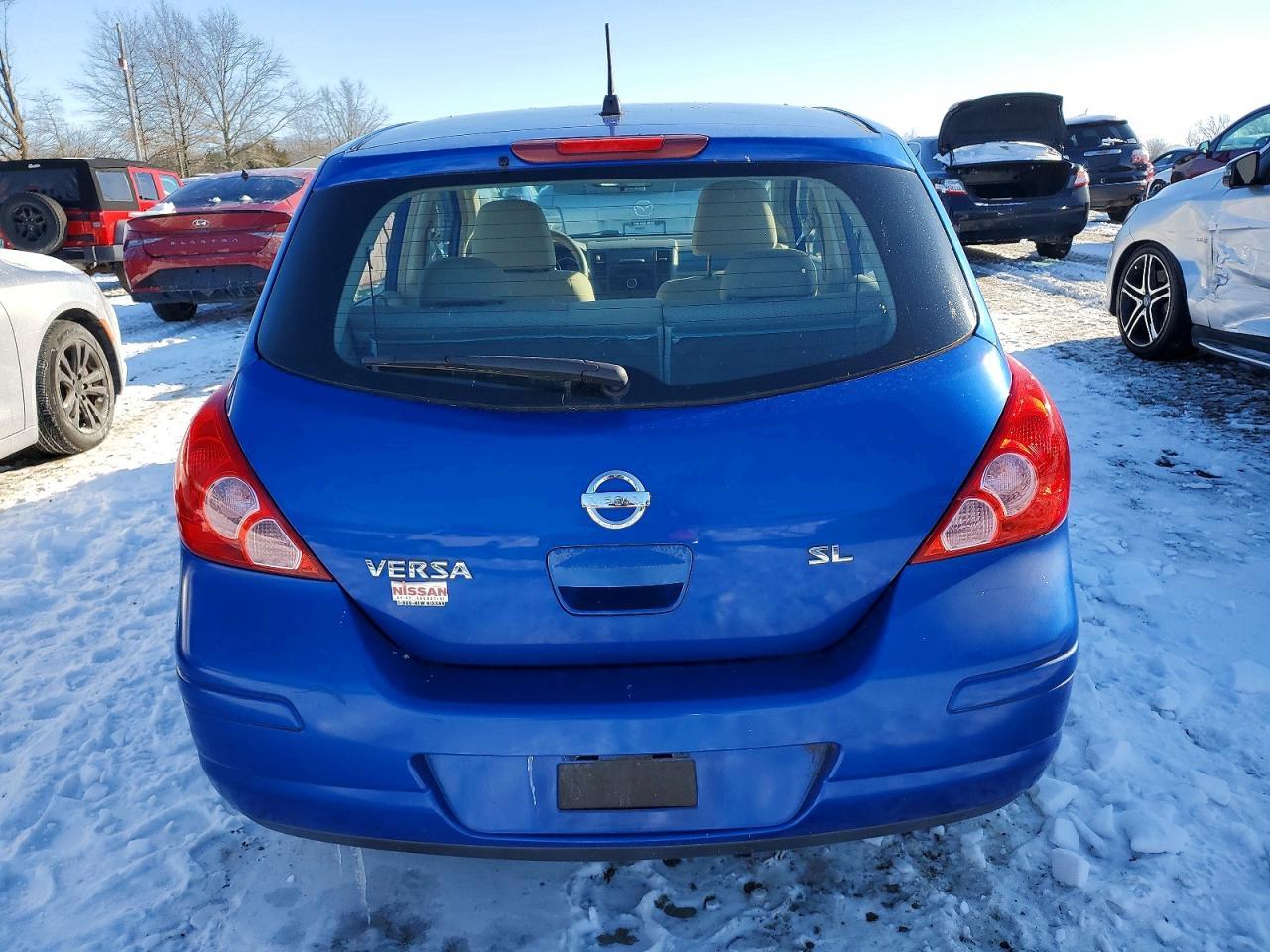 2009 NISSAN VERSA