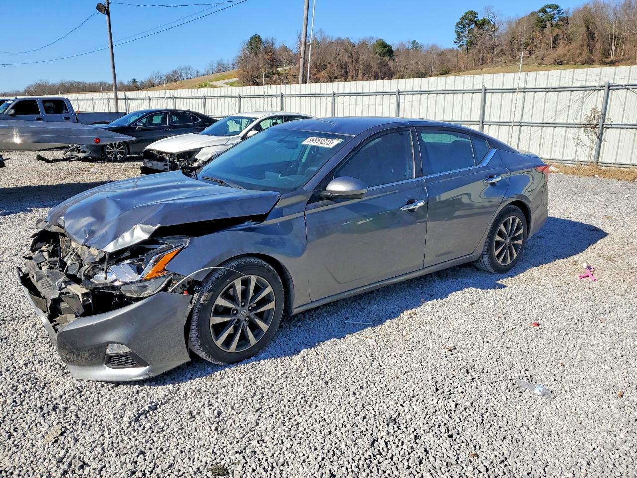 2019 NISSAN ALTIMA