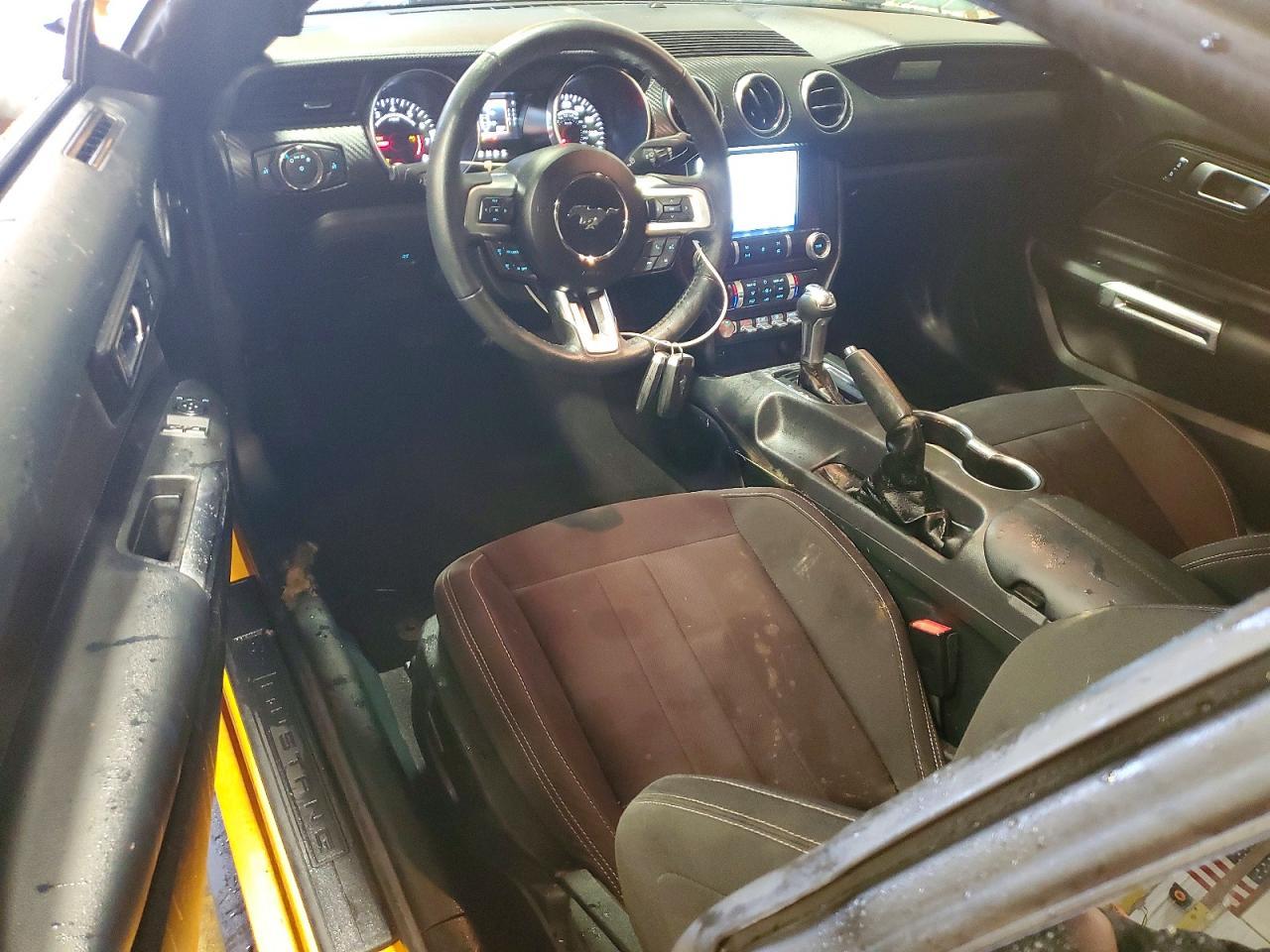 2022 FORD MUSTANG