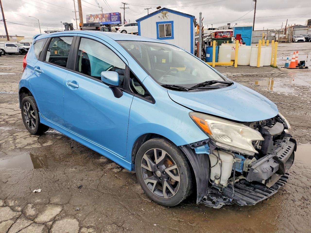 2015 NISSAN Versa Note