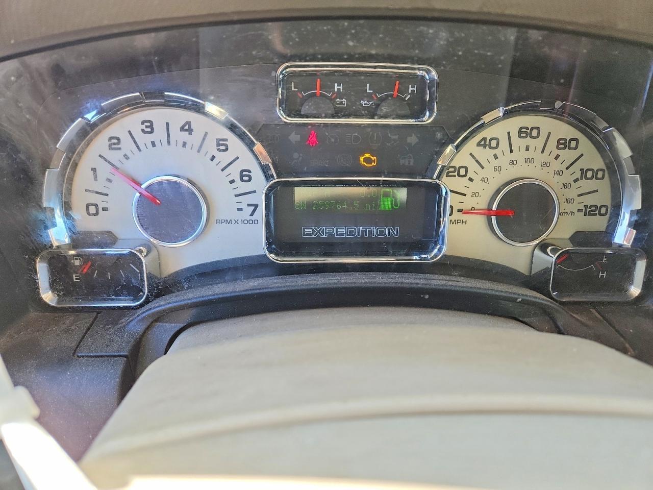 2010 FORD Expedition