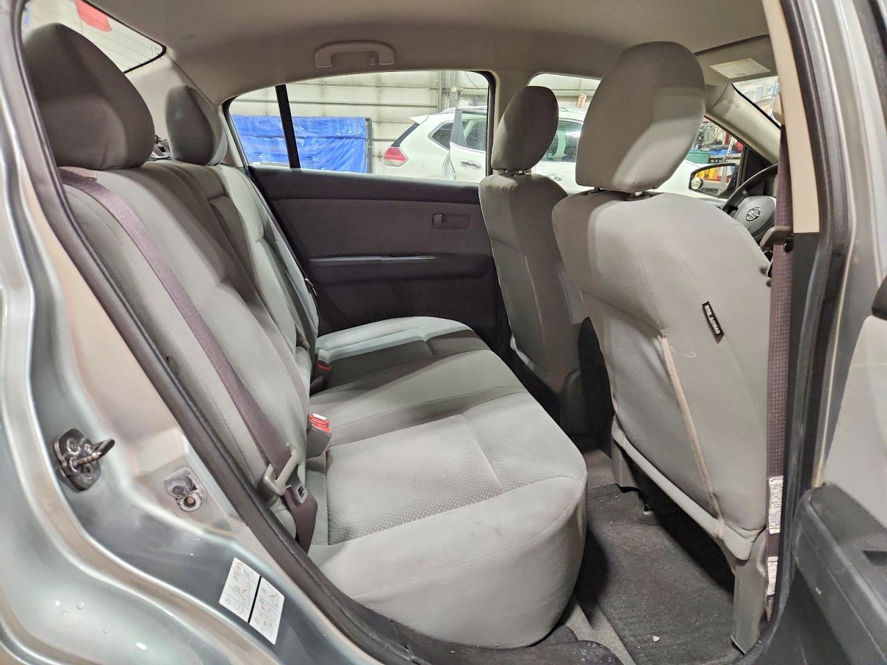 2010 NISSAN SENTRA